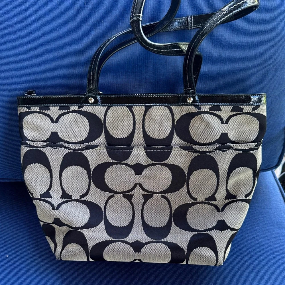 Coach Black and Tan Signature Tote - Picture 4 of 10